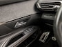 Peugeot 5008 1.2 PureTech GT-Line Luxe 7 Persoons (PANORAMADAK, APPLE CARPLAY, NAPPA LEDER, MEMORY SEATS, STOELVERWARMING, SPORTSTOELEN, 360 CAMERA, KEYLESS, LED KOPLAMPEN, MASSAGE, NIEUWSTAAT)