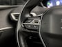 Peugeot 5008 1.2 PureTech GT-Line Luxe 7 Persoons (PANORAMADAK, APPLE CARPLAY, NAPPA LEDER, MEMORY SEATS, STOELVERWARMING, SPORTSTOELEN, 360 CAMERA, KEYLESS, LED KOPLAMPEN, MASSAGE, NIEUWSTAAT)