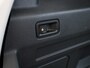 Volkswagen ID. Buzz Cargo 77 kWh 204 pk | Navigatie via App | Trekhaak (wegklapbaar) | Parkeersensoren | Achteruitrijcamera | Stoelverwarming |