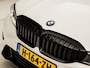 BMW 3-Serie 330e Sportline 293Pk Automaat (APPLE CARPLAY, GROOT NAVI, ZWART HEMEL, COGNAC LEDER, CAMERA, STOELVERWARMING, SPORTSTOELEN, GETINT GLAS, SFEERVERLICHTING, NIEUWSTAAT)
