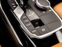 BMW 3-Serie 330e Sportline 293Pk Automaat (APPLE CARPLAY, GROOT NAVI, ZWART HEMEL, COGNAC LEDER, CAMERA, STOELVERWARMING, SPORTSTOELEN, GETINT GLAS, SFEERVERLICHTING, NIEUWSTAAT)