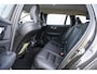 Volvo V60 2.0 B3 Essential Edition | Sport Pack | 19" Black Edition Velgen | Leder | Adaptieve Cruise Control | Stoelverwarming | Park Assist |