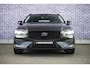 Volvo V60 2.0 B3 Essential Edition | Sport Pack | 19" Black Edition Velgen | Leder | Adaptieve Cruise Control | Stoelverwarming | Park Assist |