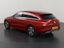 Mercedes-Benz CLA Shooting Brake 250 e Business Solution Luxury Limited | Trekhaak | Achteruitrijcamera | Stoelverwarming | Dodehoekassist | Sfeerverlichting | Donkere hemelbekleding |