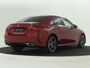 Mercedes-Benz A-klasse 250 e AMG Nightpakket | Distronic | Keyless Go | Augmented Reality | Sfeerverlichting | Parkeerpakket met Camera | Inclusief 24 maanden Mercedes-Benz Certified garantie voor Europa.