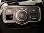 Mercedes-Benz A-klasse 250 e AMG Nightpakket | Distronic | Keyless Go | Augmented Reality | Sfeerverlichting | Parkeerpakket met Camera | Inclusief 24 maanden Mercedes-Benz Certified garantie voor Europa.