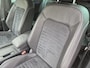 Volkswagen Passat Variant 1.4 TSI DSG6 GTE Business Automaat / Trekgewicht 1600 kg / Stoelverwarming / Apple Carplay Android auto / Stoelverwarming / Achteruitrijcamera / Elektrische achterklep / Adaptief CC /