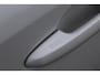 Toyota RAV4 2.5 HYBRID STYLE APPLE/ANDROID LEDER STOEL/STUUR/VOORRUITVERWARM. JBL 360GR-CAM ELEK. ACHTERKLEP. P-SENSOREN KEYLESS