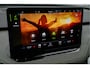 Skoda Enyaq iV 80 Trekhaak/ Stuurverwarming/ Half leer/ Navigatie/ Carplay/ Camera