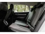 Skoda Enyaq iV 80 Trekhaak/ Stuurverwarming/ Half leer/ Navigatie/ Carplay/ Camera