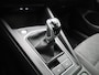 Volkswagen Golf 1.0 TSI Life | Adaptive Cruise Control | Multimedia Pakket Plus | DAB ontvanger | Koplampverlichting LED | Apple Carplay/Android Auto | Volledig Digitaal Instrumentenpaneel |