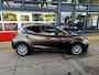 Mazda 2 1.5 SKYACTIV-G 90PK Luxury Trekhaak Stuur / Stoelverw Camera All-in prijs + 12 mnd garantie!