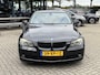 BMW 3-Serie 320i High Executive Clima/Cruise/Xenon/Leer/LM-Velgen
