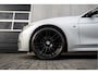 BMW 3-Serie Touring 330i 252 pk Centennial High Executive M-Sportpakket / NL-Auto/ Pano-Dak/ Keyless/ Head-Up/ 360-Camera/ Sport-Stoelen/ Stoel.Verw/ Led-Xenon/ 19'' LMV