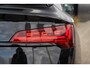 Audi Q5 55 TFSI e S edition Competition | Dealer onderhouden | Stoelverwarming & Ventilatie | Stuurwielverwarming | Adaptieve cruise control | Elektrische verstelbare stoelen | Matrix LED | Ambiance interieurverlichting | Keyless | S-Line |