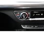 Audi Q5 55 TFSI e S edition Competition | Dealer onderhouden | Stoelverwarming & Ventilatie | Stuurwielverwarming | Adaptieve cruise control | Elektrische verstelbare stoelen | Matrix LED | Ambiance interieurverlichting | Keyless | S-Line |