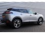 Peugeot 2008 1.2 HYBRID 136PK ALLURE AUTOMAAT / NAVI / LEDER / CLIMA / LED / PDC / 17" LMV / KEYLESS  / 360° CAMERA / ADAPT. CRUISECONTROL / 1E EIGENAAR / NIEUWSTAAT !!