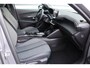 Peugeot 2008 1.2 HYBRID 136PK ALLURE AUTOMAAT / NAVI / LEDER / CLIMA / LED / PDC / 17" LMV / KEYLESS  / 360° CAMERA / ADAPT. CRUISECONTROL / 1E EIGENAAR / NIEUWSTAAT !!