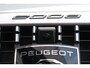 Peugeot 2008 1.2 HYBRID 136PK ALLURE AUTOMAAT / NAVI / LEDER / CLIMA / LED / PDC / 17" LMV / KEYLESS  / 360° CAMERA / ADAPT. CRUISECONTROL / 1E EIGENAAR / NIEUWSTAAT !!
