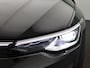 Volkswagen Golf 1.5 eHybrid Style Edition 204PK DSG Trekhaak, Head-Up Display, ErgoActive Stoel, Achteruitrijcamera, Stoel-Stuurverwarming, Navi, Alarm, 18" LM Velgen, Adaptieve Cruise Control
