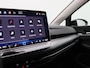 Volkswagen Golf 1.5 eHybrid Style Edition 204PK DSG Trekhaak, Head-Up Display, ErgoActive Stoel, Achteruitrijcamera, Stoel-Stuurverwarming, Navi, Alarm, 18" LM Velgen, Adaptieve Cruise Control