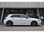 Mercedes-Benz A-klasse 180 AMG NIGHT | SFEERVERLICHTING | PANORAMADAK | APPLE CARPLAY | ANDROID AUTO | KEYLESS | MEMORY SEATS