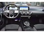 Mercedes-Benz A-klasse 180 AMG NIGHT | SFEERVERLICHTING | PANORAMADAK | APPLE CARPLAY | ANDROID AUTO | KEYLESS | MEMORY SEATS