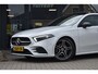 Mercedes-Benz A-klasse 180 AMG NIGHT | SFEERVERLICHTING | PANORAMADAK | APPLE CARPLAY | ANDROID AUTO | KEYLESS | MEMORY SEATS