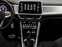 Volkswagen T-Roc 1.5 TSI Goal Business Half leder, Parkeersensoren, Apple carplay, Winterpakket, A start top, Cruise control adaptief, 2 jaar vakantie
