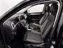 Volkswagen T-Roc 1.5 TSI Goal Business Half leder, Parkeersensoren, Apple carplay, Winterpakket, A start top, Cruise control adaptief, 2 jaar vakantie