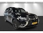 Mitsubishi Outlander 2.0 Black edition 4WD 7per Trekhaak, 360 camera