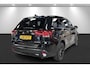 Mitsubishi Outlander 2.0 Black edition 4WD 7per Trekhaak, 360 camera