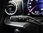 Mercedes-Benz C-klasse Estate 180 AMG Line | Panoramadak | Night | Multispaaks lichtmetalen velgen | Rijassistentiepakket | Stoelverwarming |