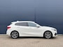 BMW 1-Serie (f40) 116i 109pk Executive SportLine | camera | Clima | Navigatie | Apple carplay/Android auto | LED