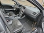 Volvo V40 2.0 D2 R-Design Business