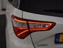 Toyota Yaris 1.5 Hybrid Bi-Tone Plus | Panoramadak | All Seasons |