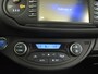 Toyota Yaris 1.5 Hybrid Bi-Tone Plus | Panoramadak | All Seasons |