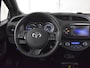 Toyota Yaris 1.5 Hybrid Bi-Tone Plus | Panoramadak | All Seasons |