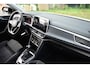 Volkswagen T-Roc 1.5 TSI DSG 150PK STYLE VIRTUAL/TREKHAAK/IQ-LIGHT