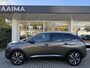 Peugeot 3008 1.2T 130pk Blue Lease Premium | Afneembare trekhaak | Elektr. achterklep | Keyless Entry | Navigatie | Achteruitrijcamera | Parkeersensoren | Apple Carplay/Android Auto