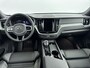 Volvo XC60 T6 Plug-in hybrid AWD Plus Black Edition | Trekhaak | Panoramadak | Stoel / Stuurverwarming | PDC + Camera | Keyless Entry / Start | Elektrische Achterklep |