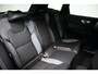Volvo XC60 | Trekhaak | Panoramadak | Stoel / Stuurverwarming | PDC + Camera | Keyless Entry / Start | Elektrische Achterklep |