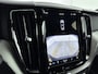 Volvo XC60 2.0 T6 Plug-in hybrid AWD Plus Black Edition | Trekhaak | Panoramadak | Stoel / Stuurverwarming | PDC + Camera | Keyless Entry / Start | Elektrische Achterklep |