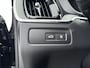 Volvo XC60 2.0 T6 Plug-in hybrid AWD Plus Black Edition | Trekhaak | Panoramadak | Stoel / Stuurverwarming | PDC + Camera | Keyless Entry / Start | Elektrische Achterklep |