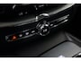 Volvo XC60 | Trekhaak | Panoramadak | Stoel / Stuurverwarming | PDC + Camera | Keyless Entry / Start | Elektrische Achterklep |