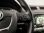 Skoda Octavia Combi 1.2 TSI Sport (NAVIGATIE, CLIMATE, NAP, STOELVERWARMING, BLUETOOTH, SPORTSTOELEN, GETINT GLAS, NIEUWE APK, NIEUWSTAAT)