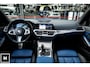 BMW 3-Serie 330e M-Sport Individual | H/K | Leer | Dak | HUD