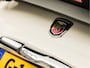 Fiat 500C 1.4-16V Abarth 141Pk Automaat (KUIPSTOELEN, ZWART HEMEL, XENON, PARKEERSENSOREN, FLIPPERS, XENON, TURBO METER, NIEUWE APK, NIEUWSTAAT)