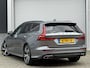 Volvo V60 2.0 B3 Momentum Advantage | R-Design | Elek. Trekhaak | Camera | Dealer onderhouden