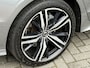 Volvo V60 2.0 B3 Momentum Advantage | R-Design | Elek. Trekhaak | Camera | Dealer onderhouden